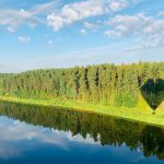hot-air-balloon-over-river-nemunas-near-birstonas