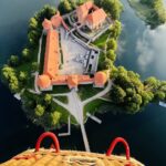 hot-air-balloon-over-trakai-island-castle
