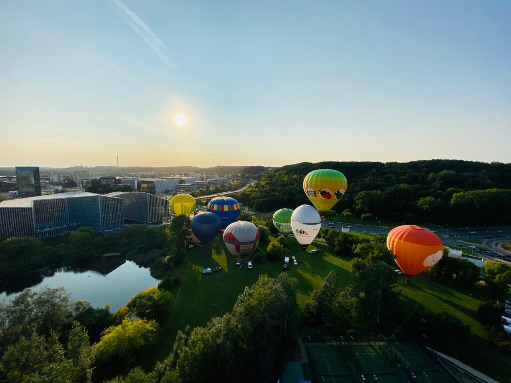 hot-air-balloons-ready-for-take-off-vilnius