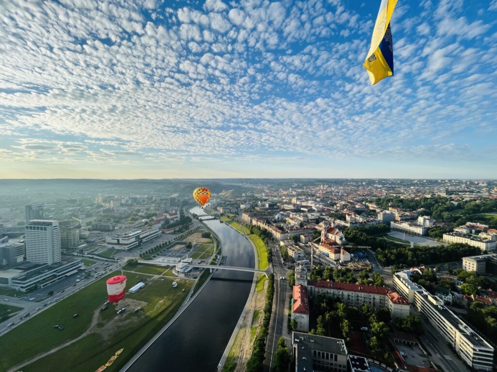 sunrise_morning_over_neris_river_vilnius